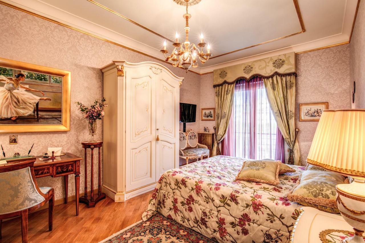 Domus Vittoria - The Luxury Quintessence Apartment *