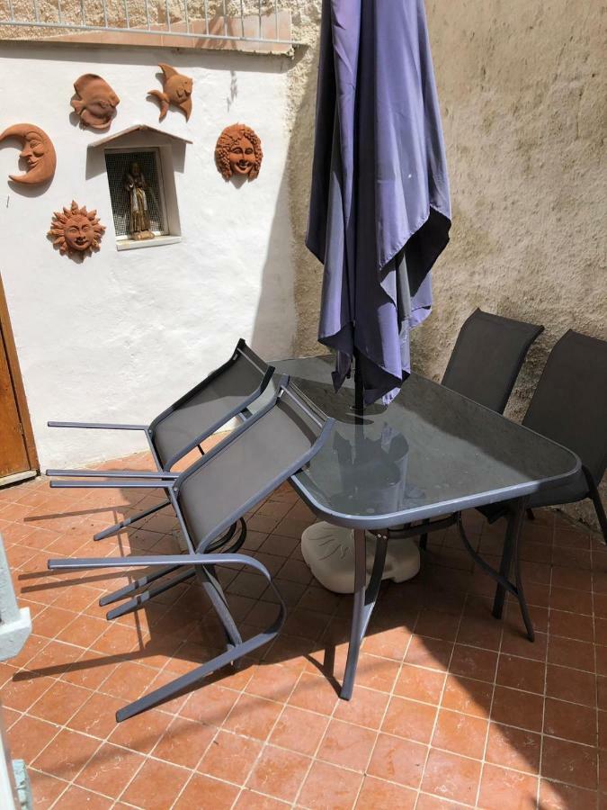 La Lampara Apartment *
