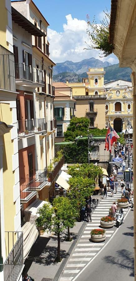 Bed & Breakfast Maison D'art Sorrento