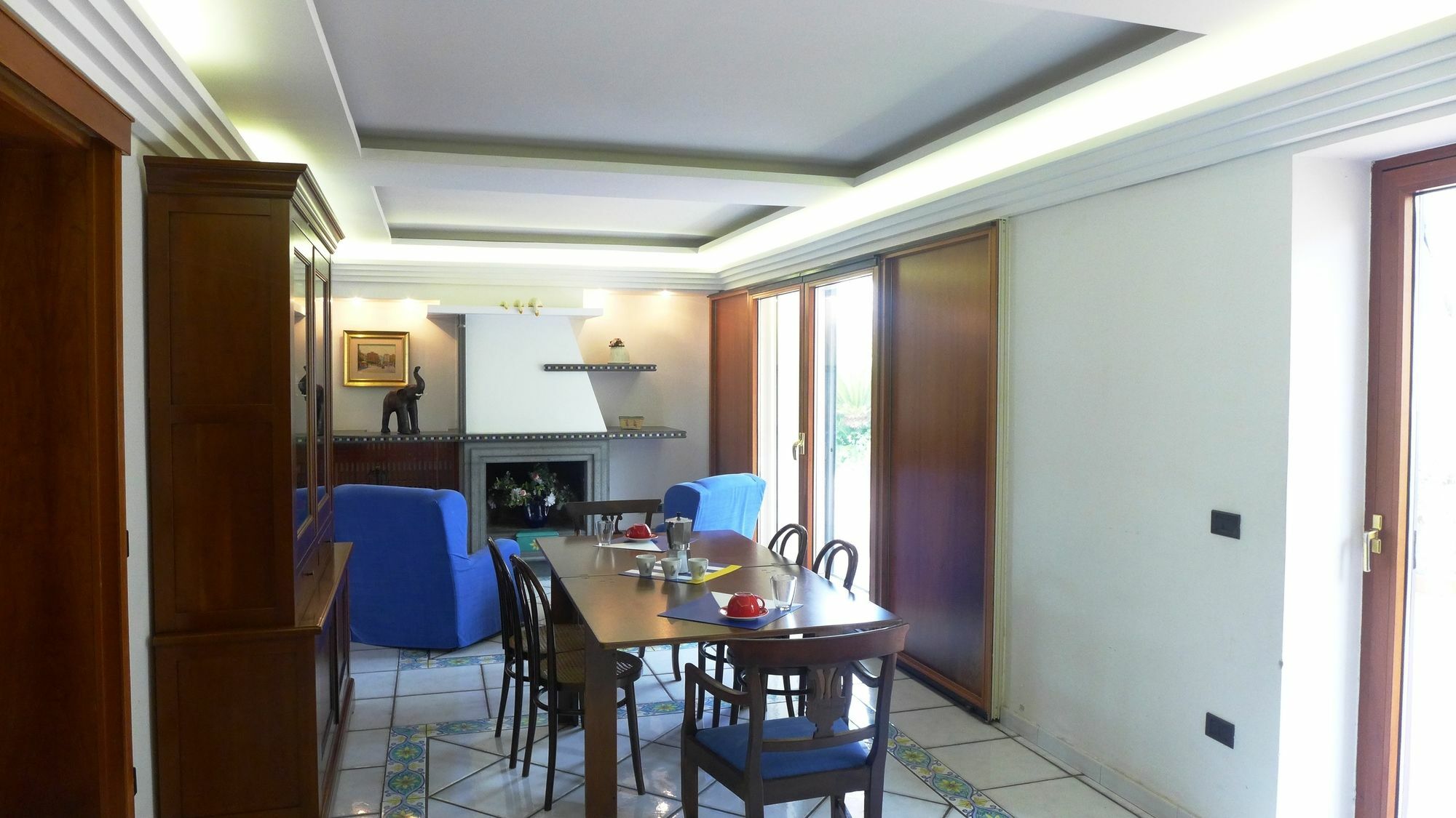 Irma Acomodação com café da manhã  2*
