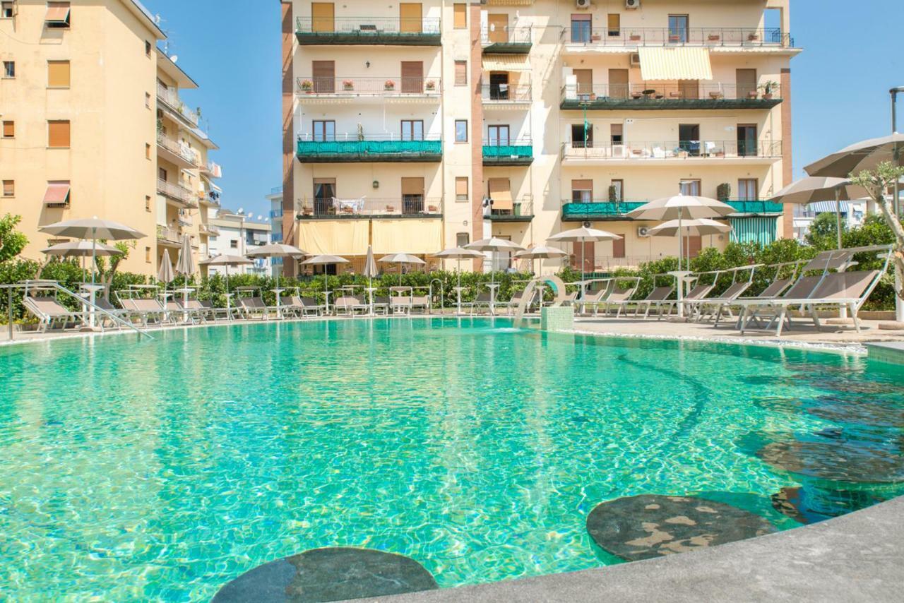 Hotel Leone 3*