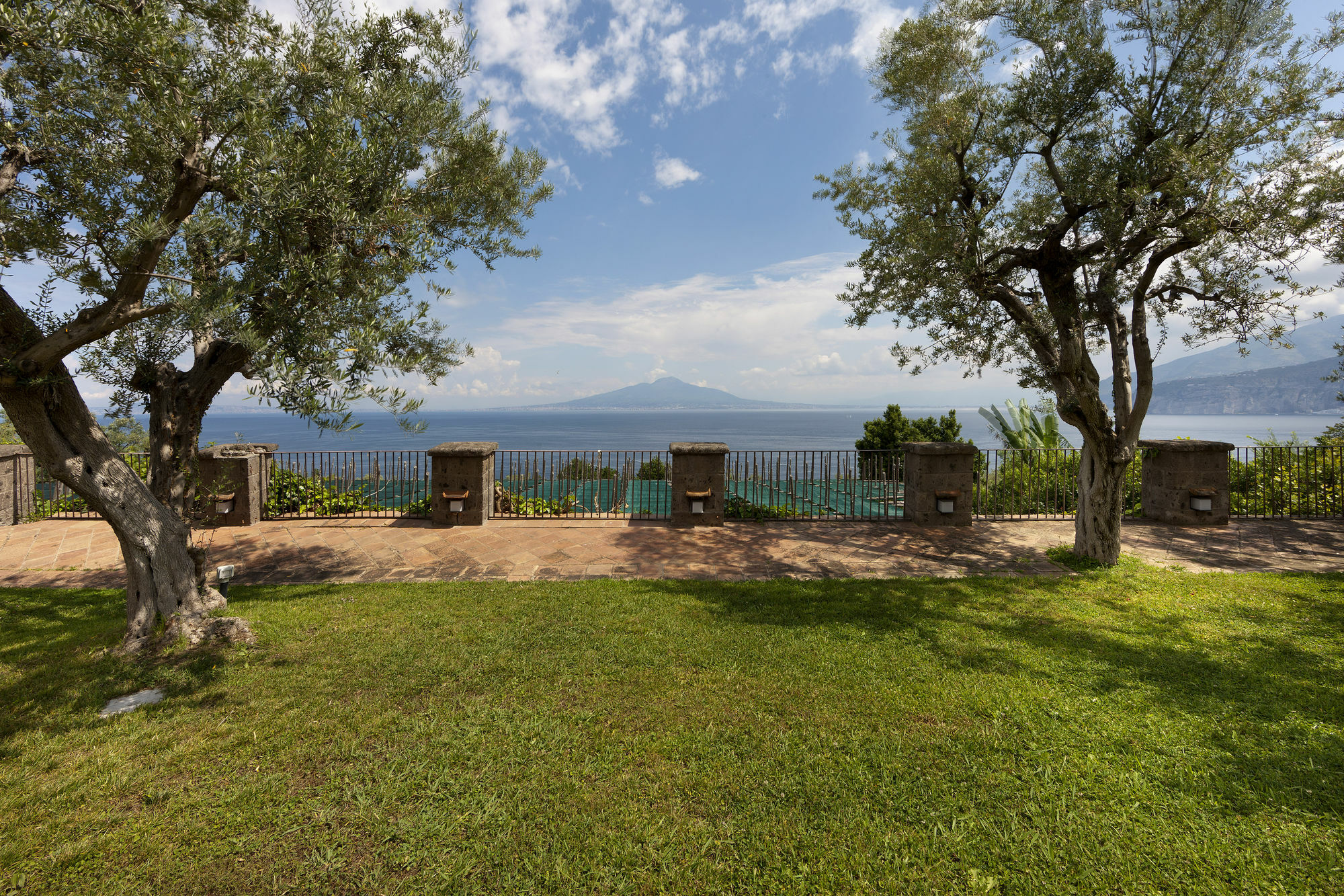 Guest house Capo Santa Fortunata 3*