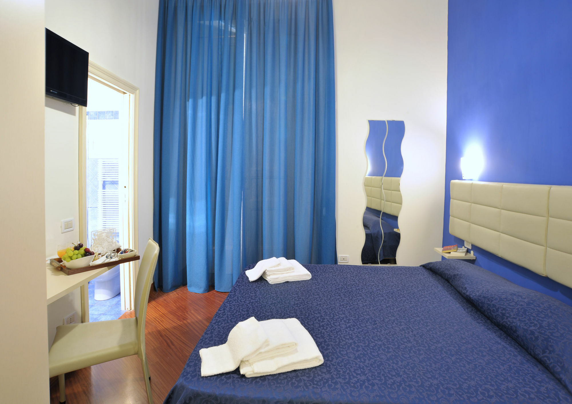 Maison D'art Bed & Breakfast *