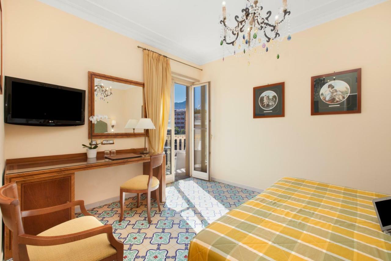 Hotel Antiche Mura 4*