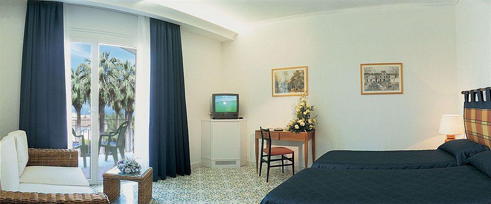 Hotel So' Lifestyle