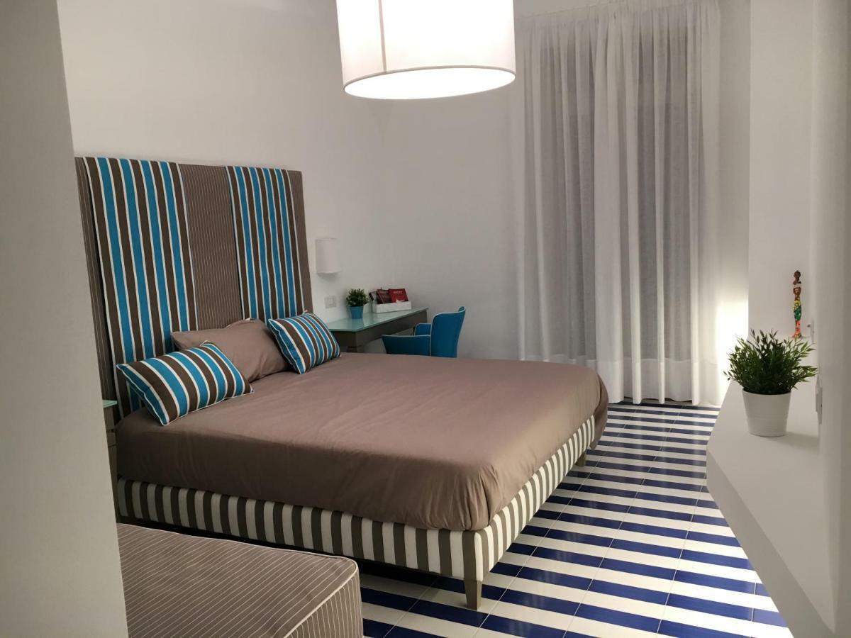 Kira Apartment *