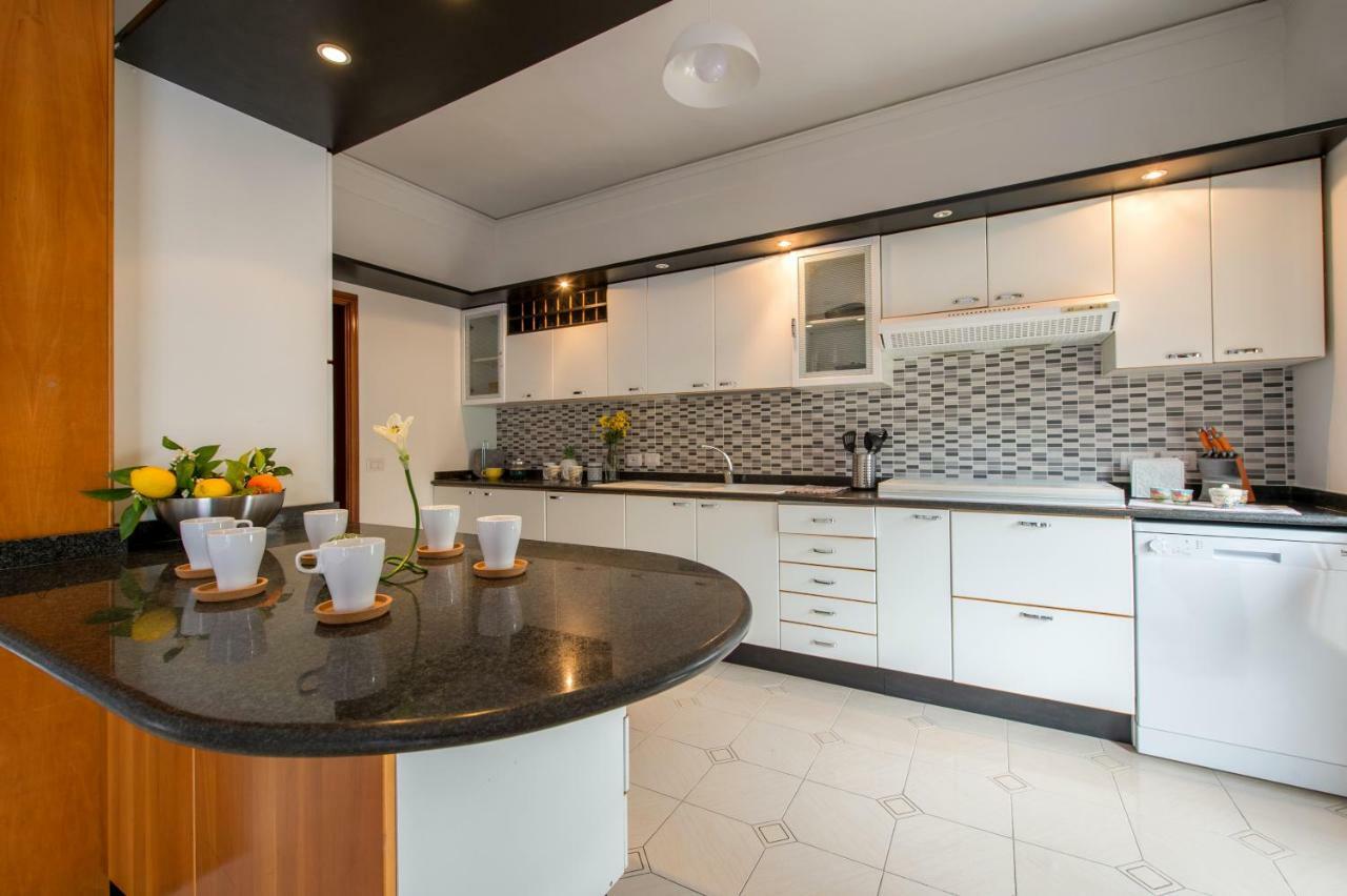 Aranci 99 House Holiday home *