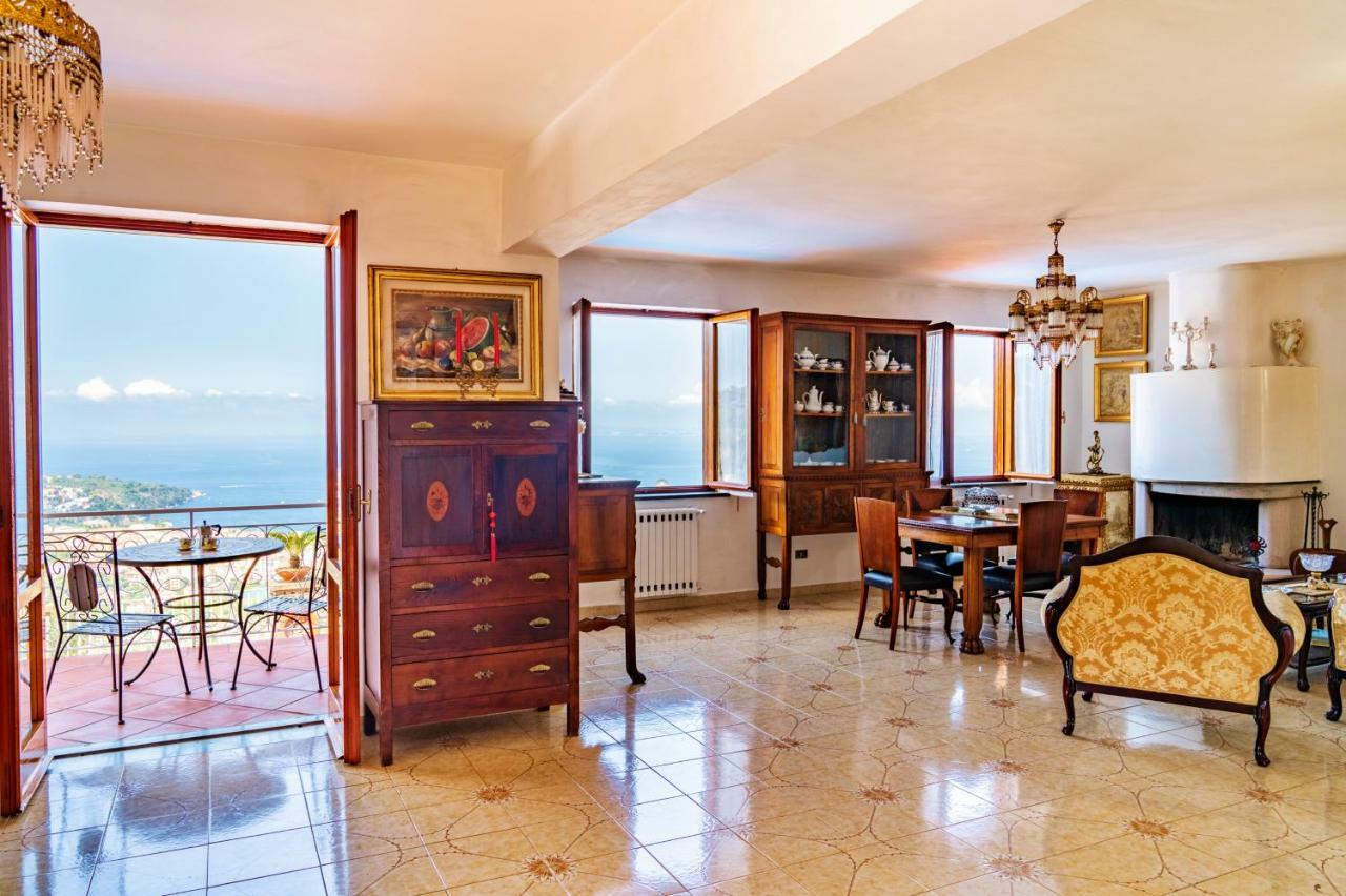Villa Sara- Sea View Pool *