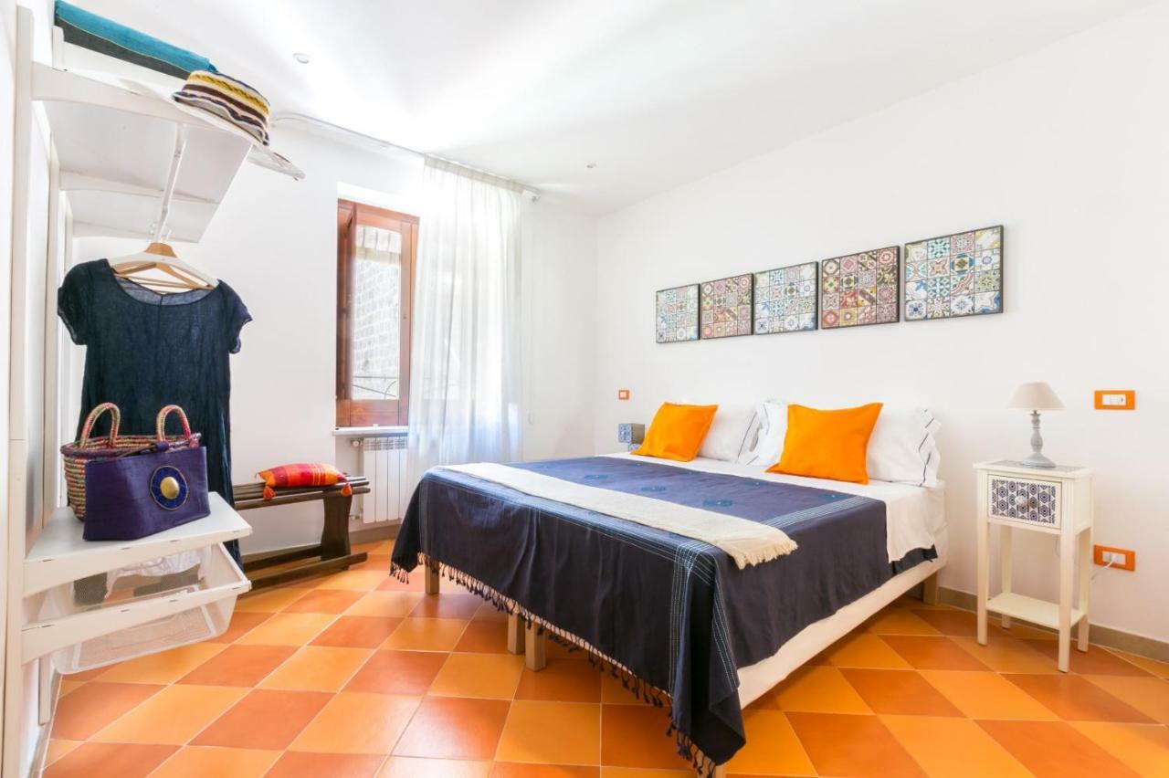 Terrazza Felicienne Apartment *