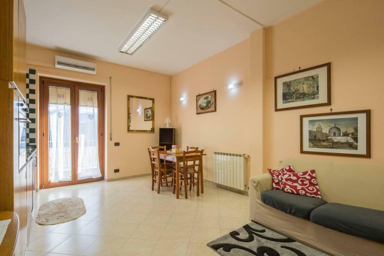 Carla * Sorrento