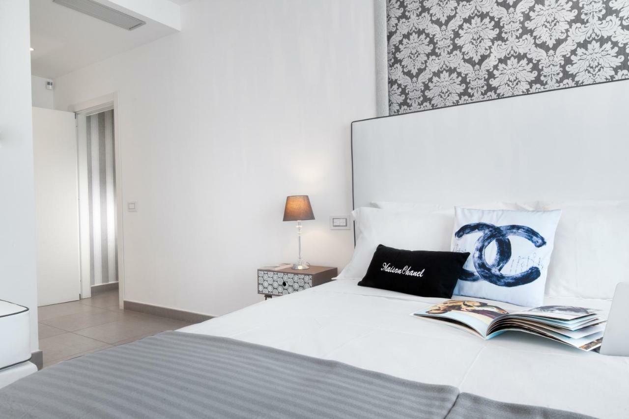 Maison Chanel Luxury & Pool Holiday home *