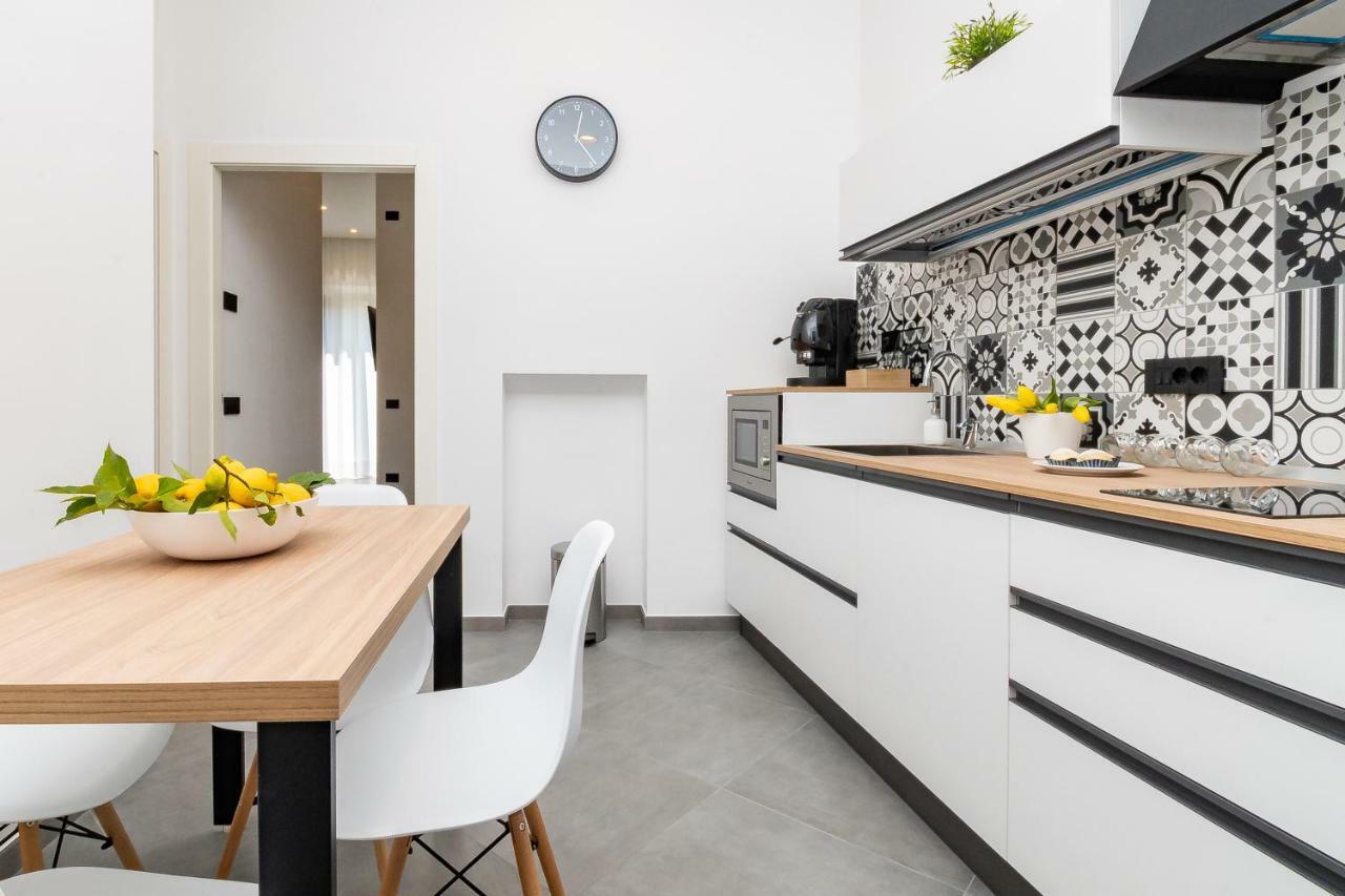 Vittoria Flat *