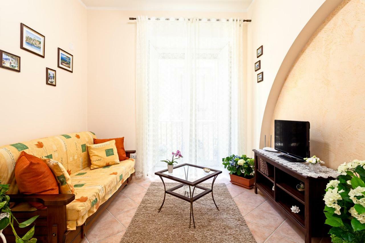 Appartamento Doris House *