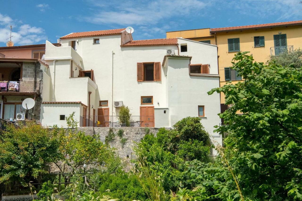 Gasthuis Casa D'amare 2*