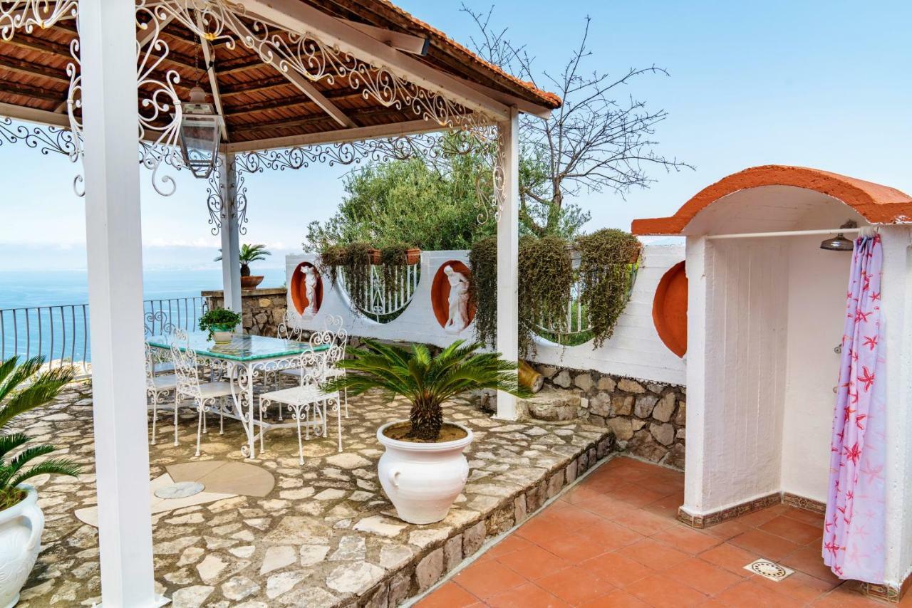Villa Sara- Sea View Pool *