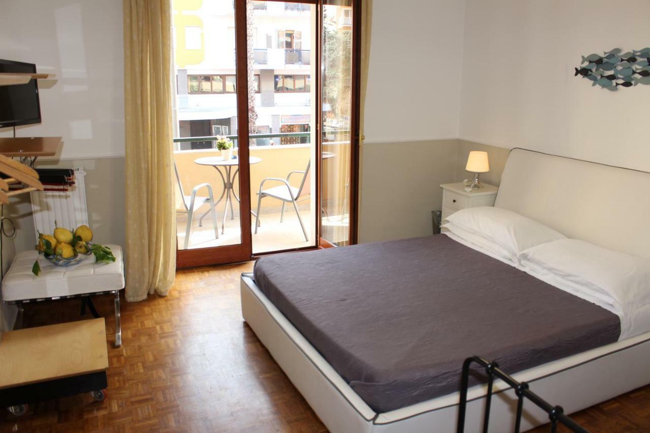 Bed & Breakfast Lemon 2*