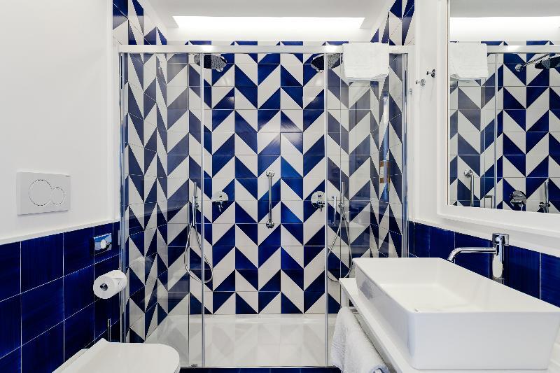 Maison Blu - Intimate 2*