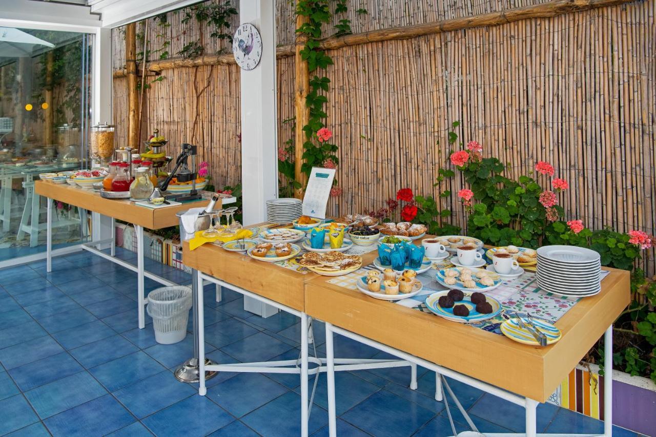 Boutique Helios (adults Only)