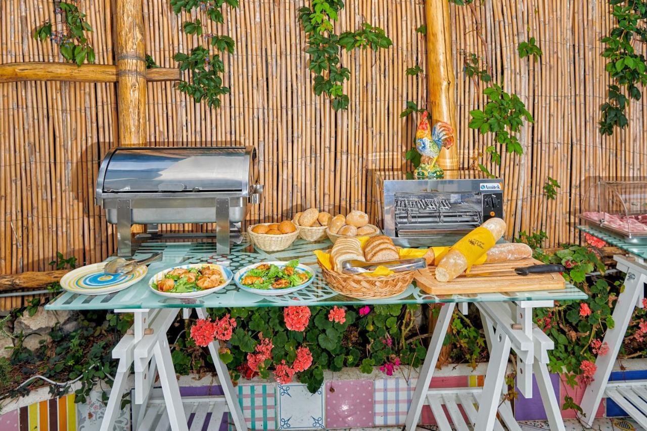 Boutique Helios (adults Only) 4*