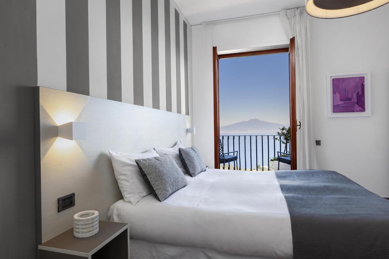 - Bianca Villa Sorrento