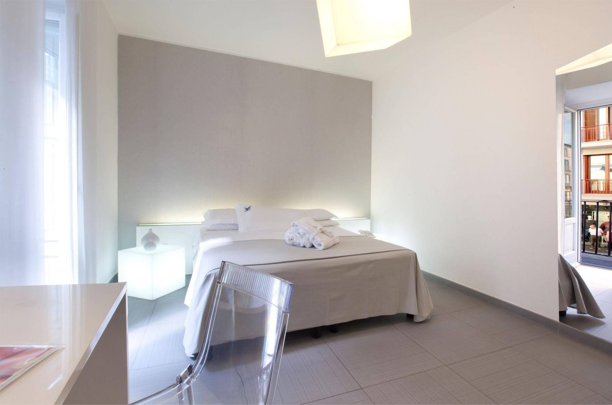 Palazzo Tritone & Abagnale Bed & Breakfast 3*
