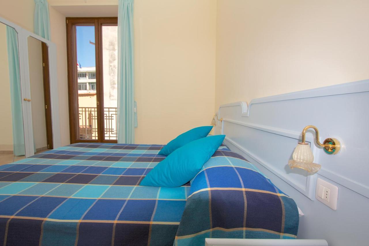 Sine Tempore Apartment *