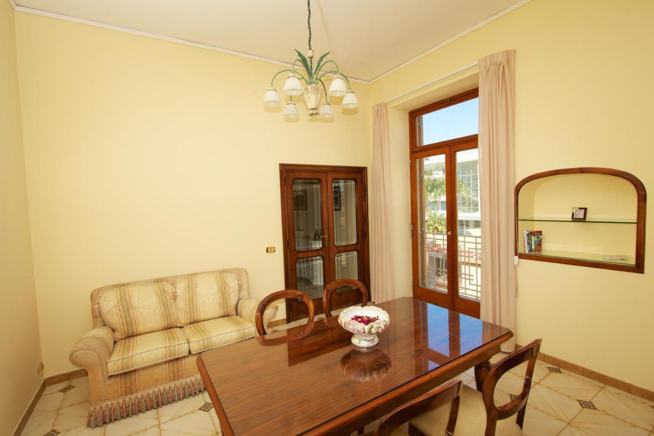Sine Tempore Apartment