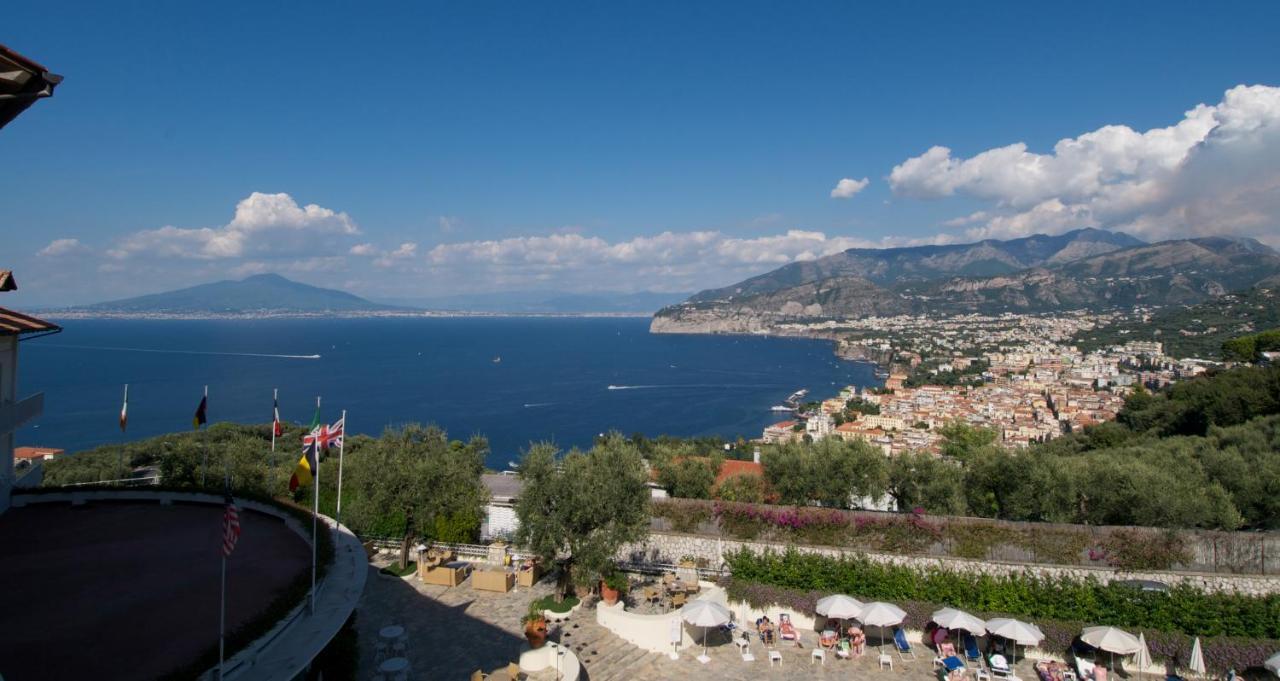 Grand Aminta Hotel 4*