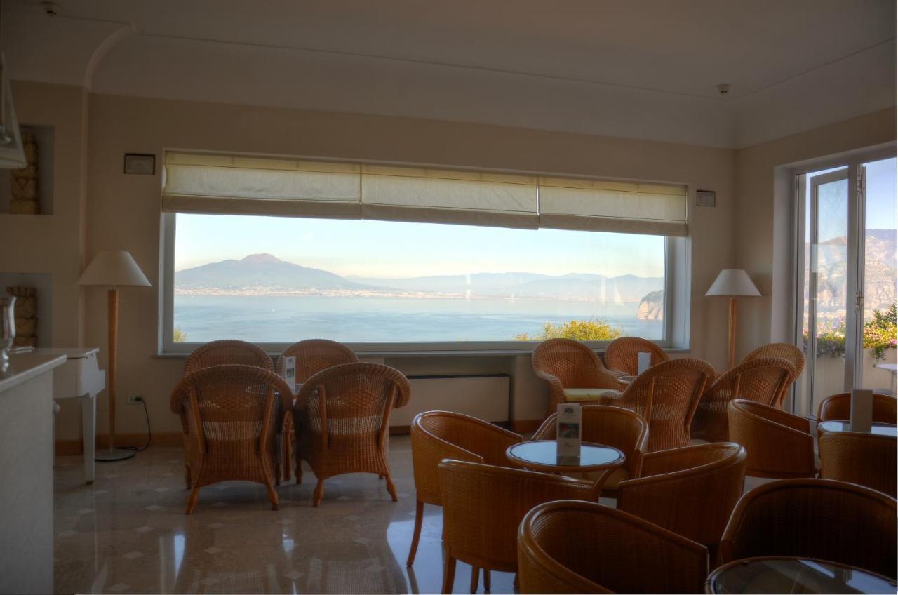 Grand Aminta Hotel