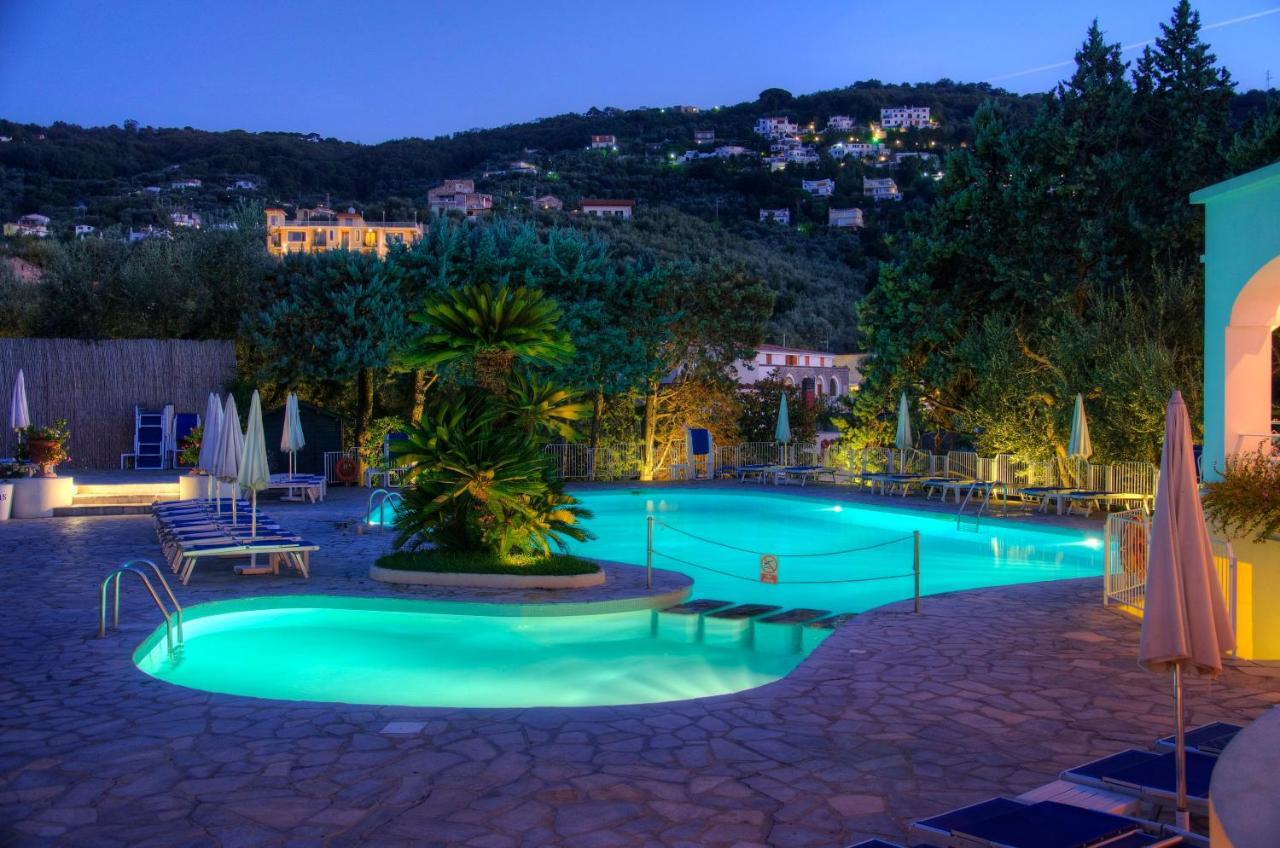Grand Aminta Hotel