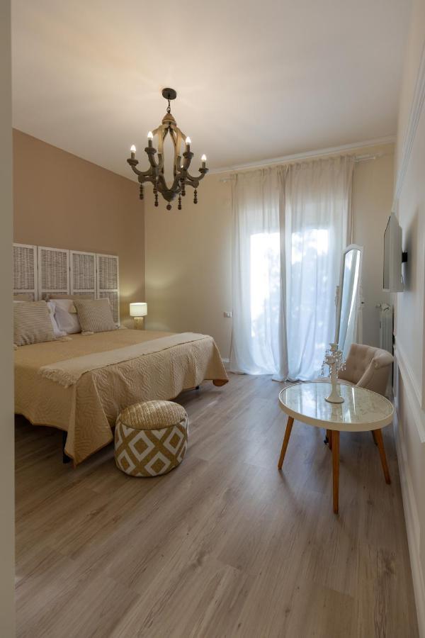 Bed & Breakfast Twins House