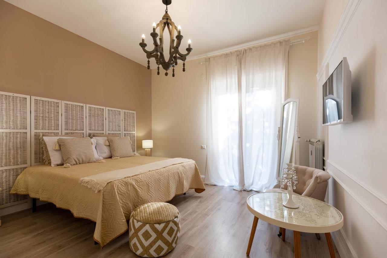 Twins House Bed & Breakfast