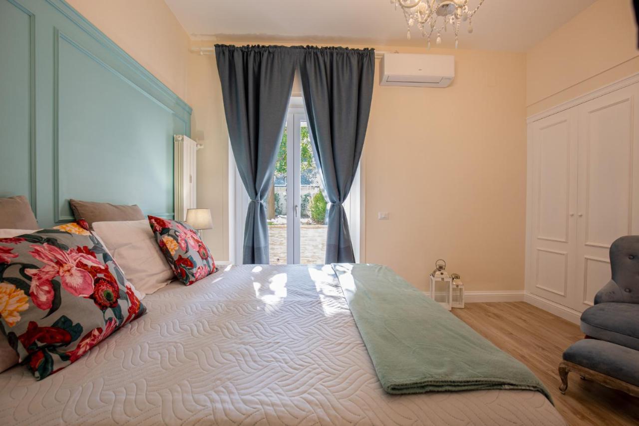 Twins House Bed & Breakfast
