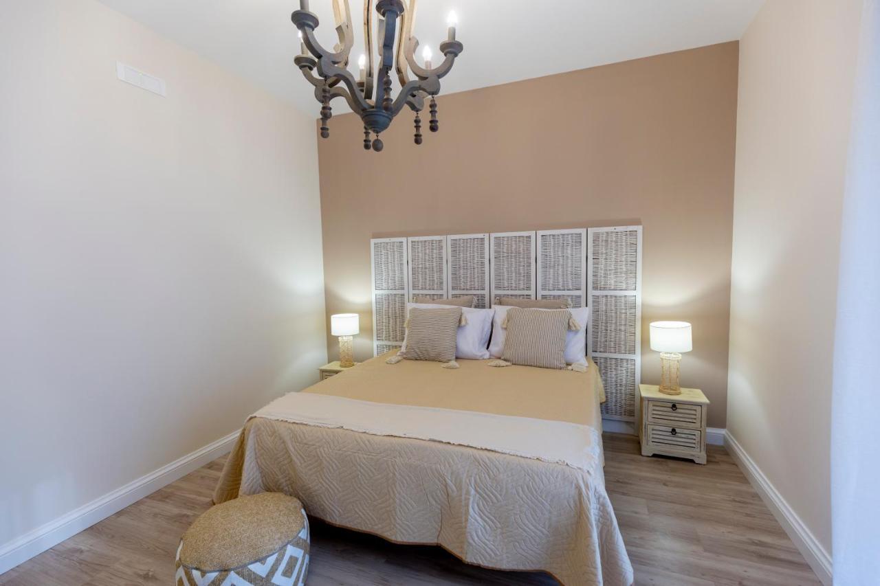 Twins House Bed & Breakfast *