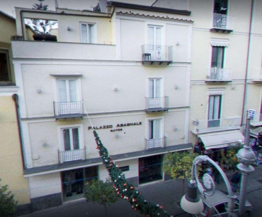 Palazzo Spasiano - Center Guest house Sorrento