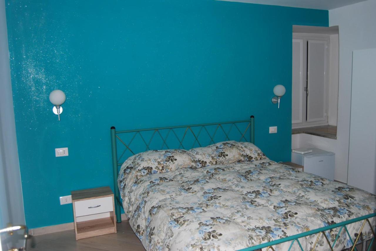 Deluxe Bed & Breakfast 2*