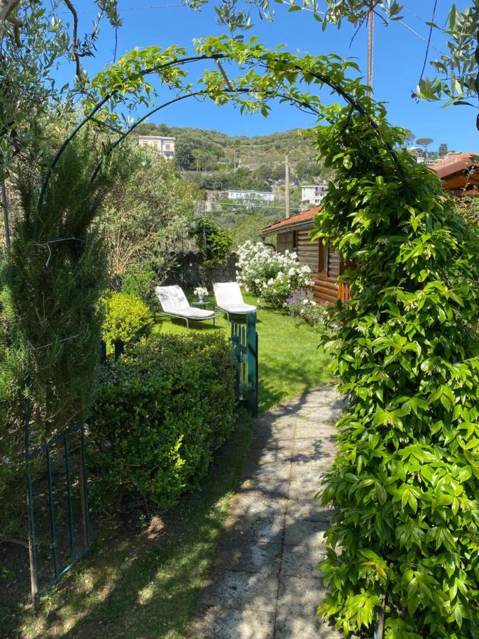 Lidia Bed & Breakfast 3*