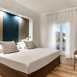 Sorrento Lux Suites - Blue