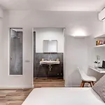 Sorrento Lux Suites - Blue