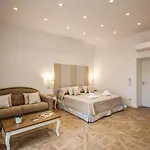 Sorrento Square Suites