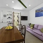 Amore Rentals - Rose Sorrento House