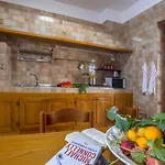 Villa La Natura X6 With Garden And Free Private Parking