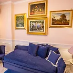 Angel Luxury Suite