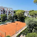 Maison B