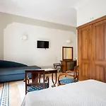 Rosa Magra Guest House