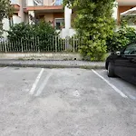 Nonno Angelo - 4 Bedrooms With Free Parking & Seaview Balcony