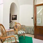 Luxurious Mansion In Sorrento With Garden
