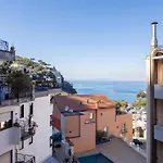 Capo Sereno - Large & Bright Apt With Terrace