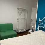 A I R Sorrento House