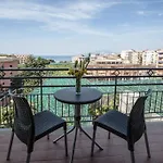 Sea Room Sorrento